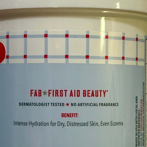 FIRST AID BEAUTY Ultra Repair Cream (Warm Vanilla) - Picture 3 of 7